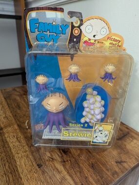 Family Guy Mutant Stewie Series 2 Mezco Figurine 2005 w/Mutant Babies NIB